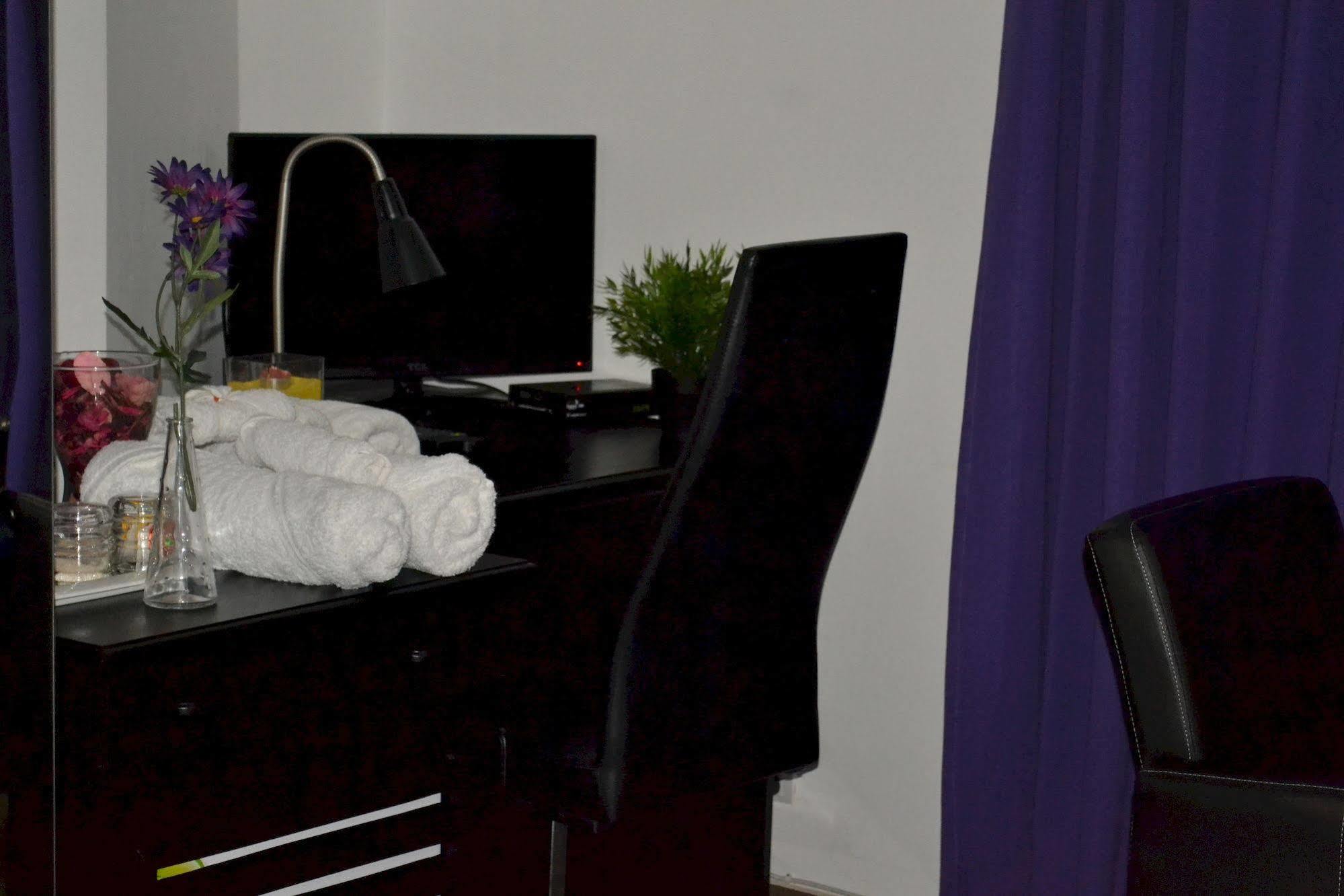 Oyo 437 Amali Residence Nugegoda Ngoại thất bức ảnh